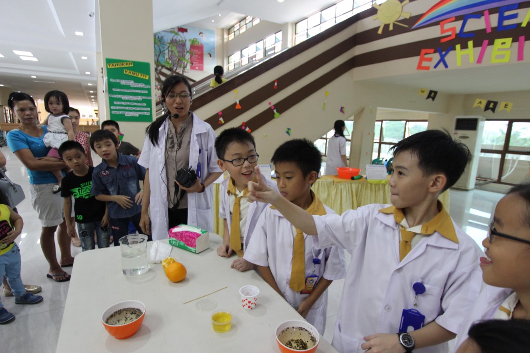 Science Exhibiton @ Open House Sekolah Maitreyawira 19-20 Mar 2016 - Open House Sekolah Maitreyawira 19-20 Mar 2016